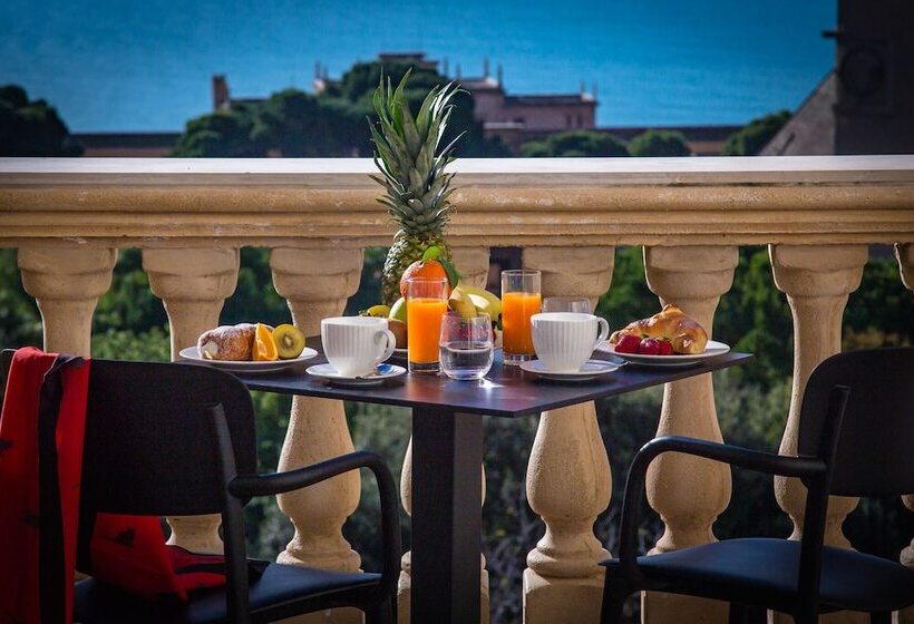 Отель La Paloma Blanca