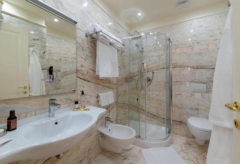 Отель La Paloma Blanca