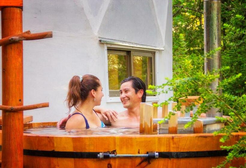 Отель Llaimadomo