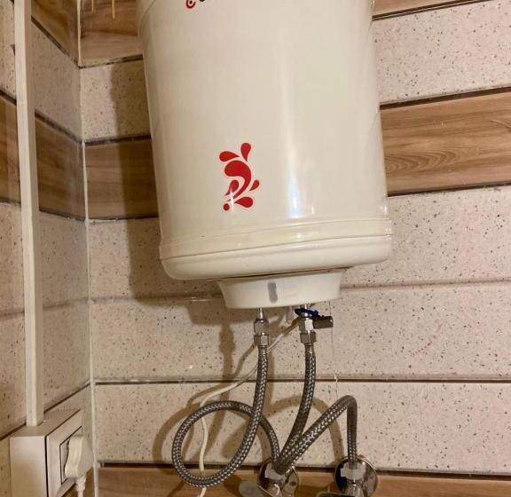 בית מלון כפרי Mud Stays