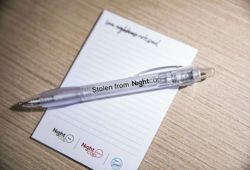 Отель Nightcap At Empire