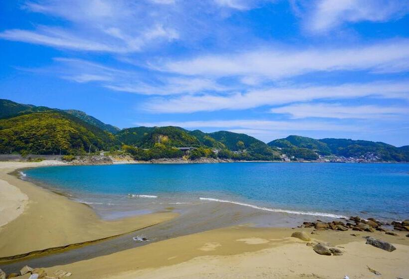 فندق Oninosanpomichi