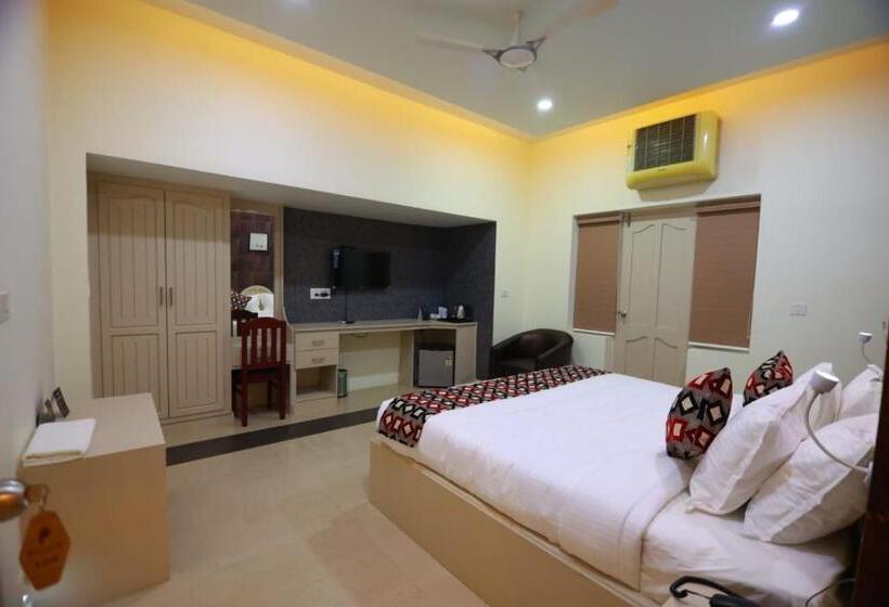 Отель Palace En Paradise