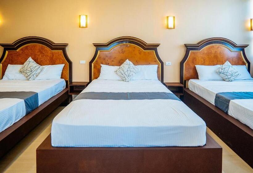 Reddoorz Plus @ Hotel Platinum Occidental Mindoro
