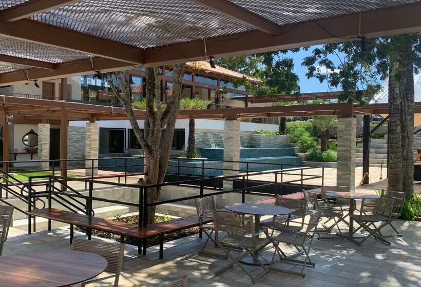 בית מלון כפרי Quinta Santa Bárbara Pirenópolis