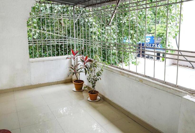 Fabhotel Sparkling Pearl