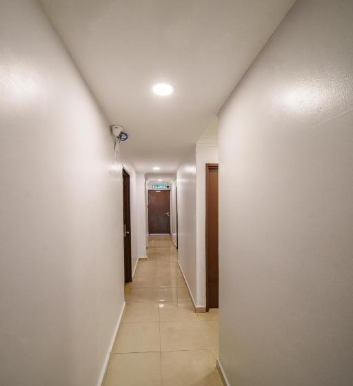 בית מלון כפרי Uptown Semenyih