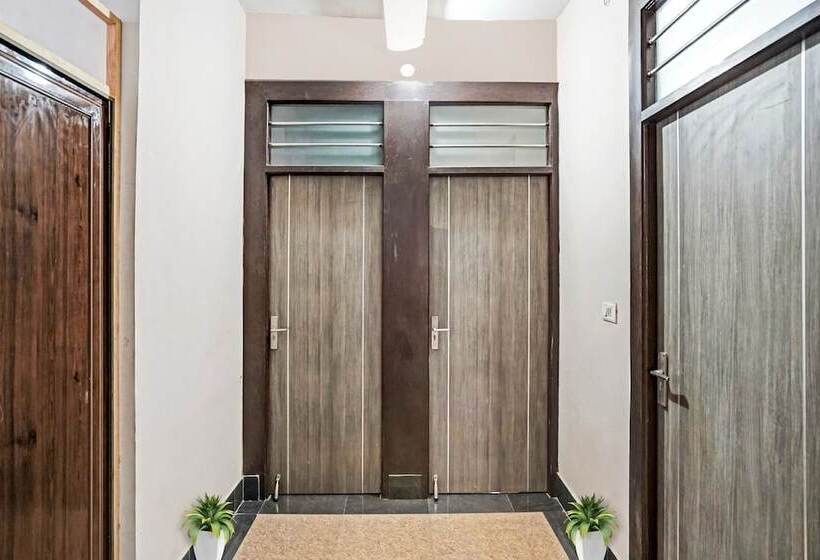 בית מלון כפרי Vishen Residency