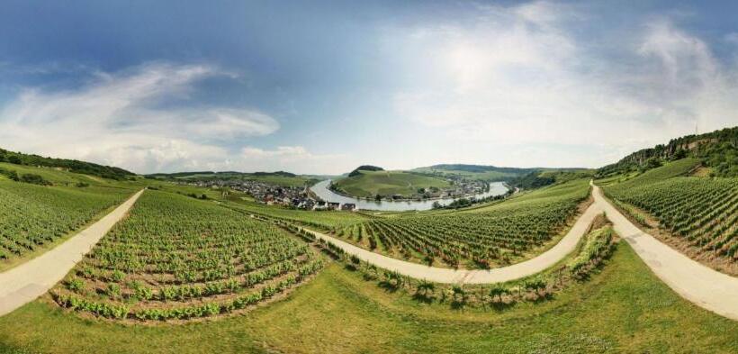 Отель Weingut Matthias Dostert / Culinarium