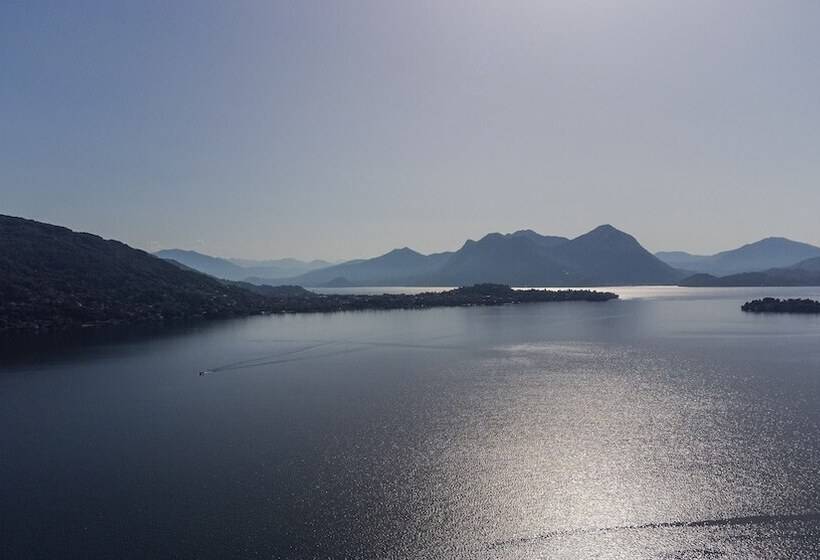 Lago Maggiore Bay