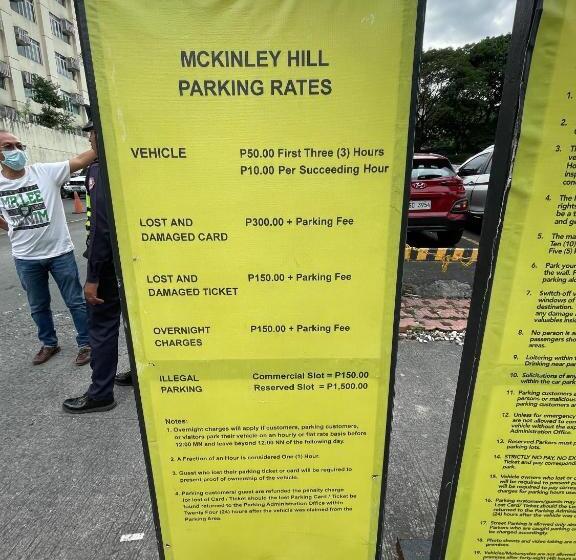 Luxury 1br Unit With Pool At Venice Luxury Residences, Tower Domenico, Mckinley Hill, Taguig City