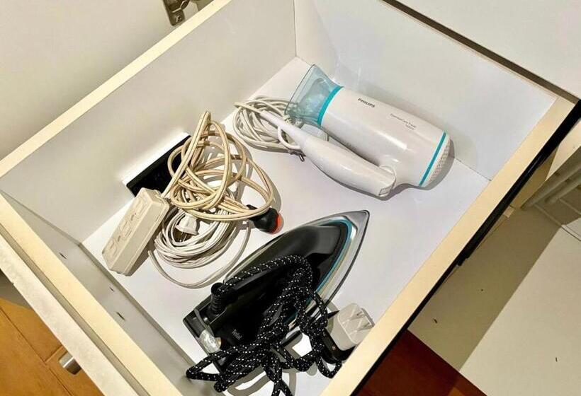 Luxury 1br Unit With Pool At Venice Luxury Residences, Tower Domenico, Mckinley Hill, Taguig City