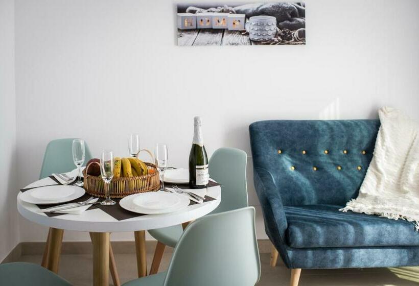 Mar Bianco - Gay Men Only