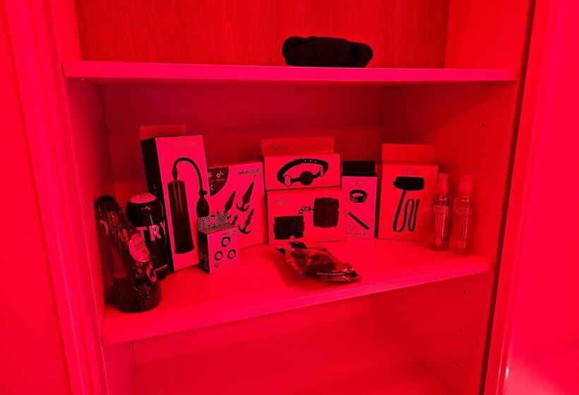 Mar Bianco - Gay Men Only