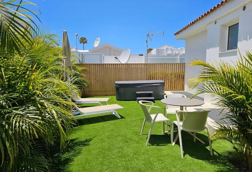 Mar Bianco - Gay Men Only