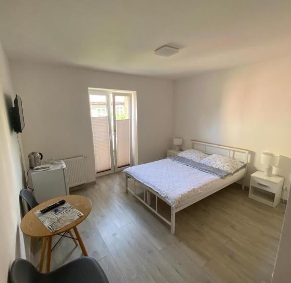 پانسیون Anna Centrum Pokoje Przy Plaży