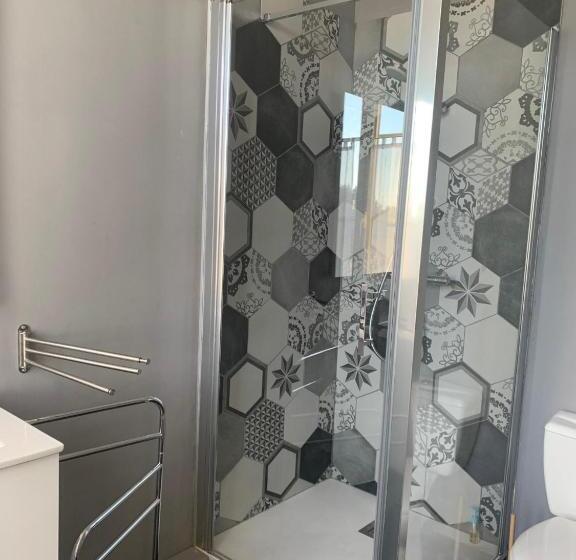 膳宿费 Aux Portes Des Iles