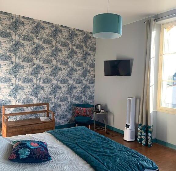 膳宿费 Aux Portes Des Iles