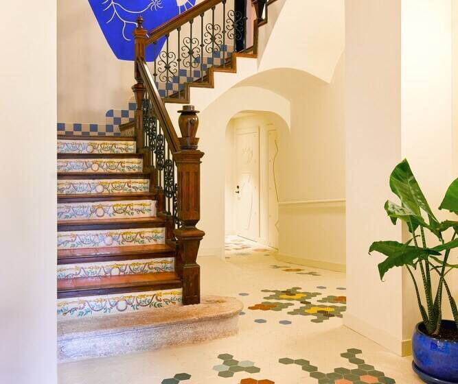 بنسيون Casa Clarita