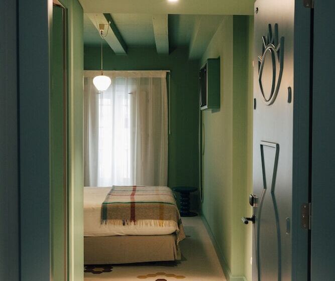 بنسيون Casa Clarita