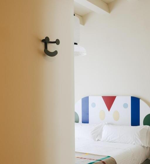 بنسيون Casa Clarita