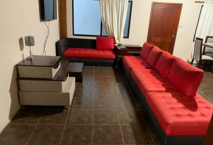 بنسيون Casa Náutica