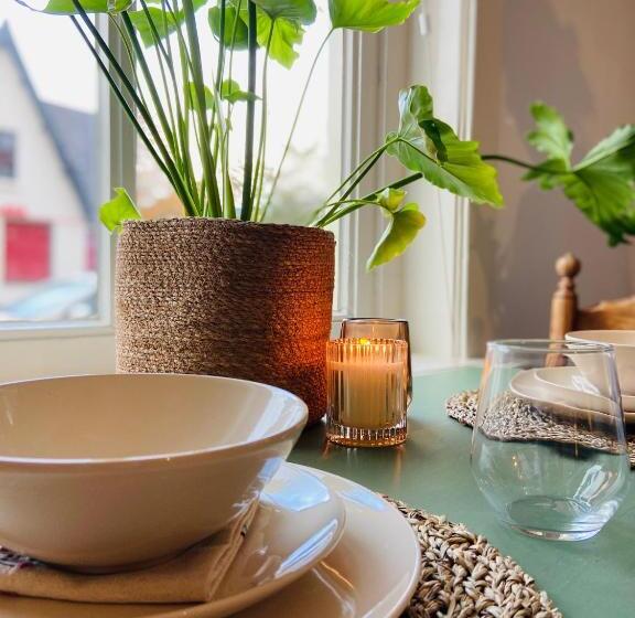 膳宿费 De Oude Pastorie