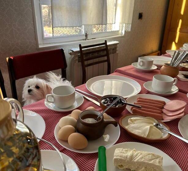 بنسيون Debatoun