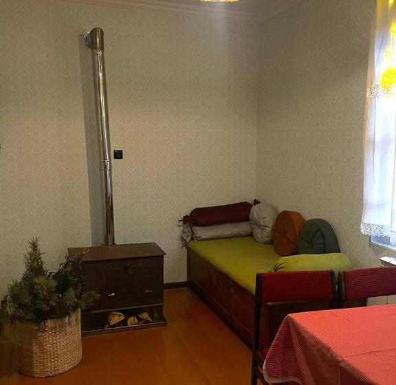 بنسيون Debatoun