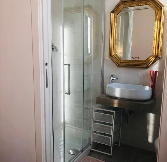 پانسیون Francarooms