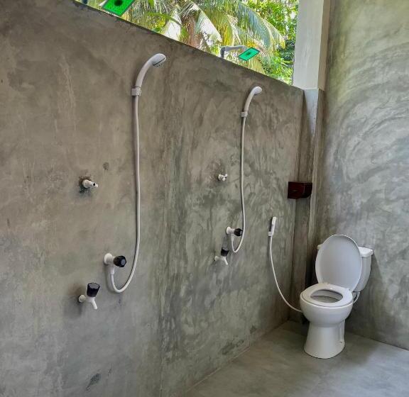 膳宿费 Jungle Escape Hiriketiya