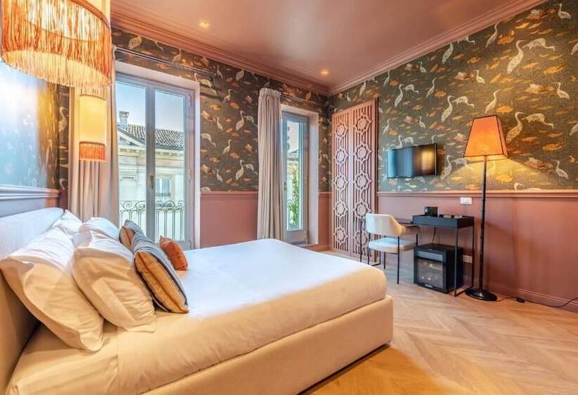 پانسیون The Couper Spiga