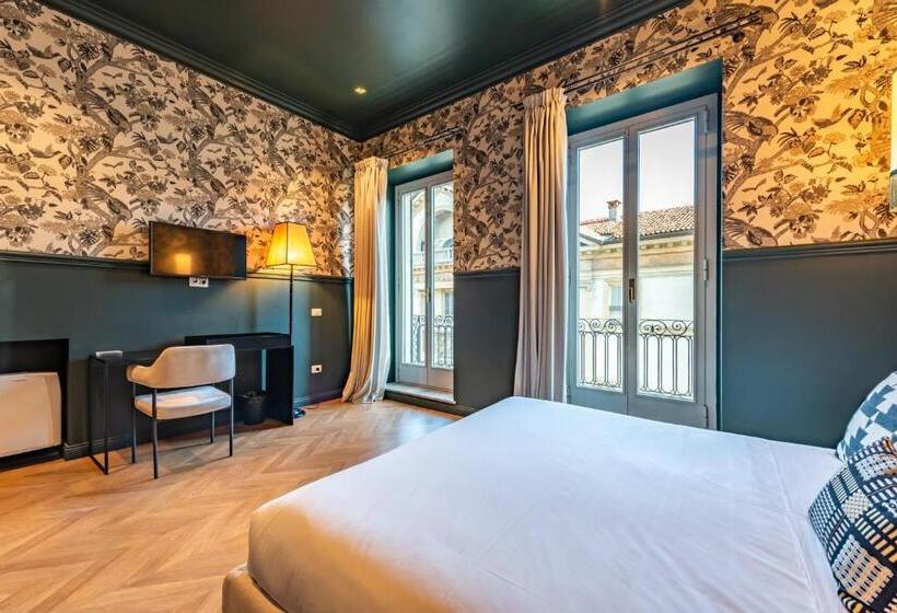 پانسیون The Couper Spiga