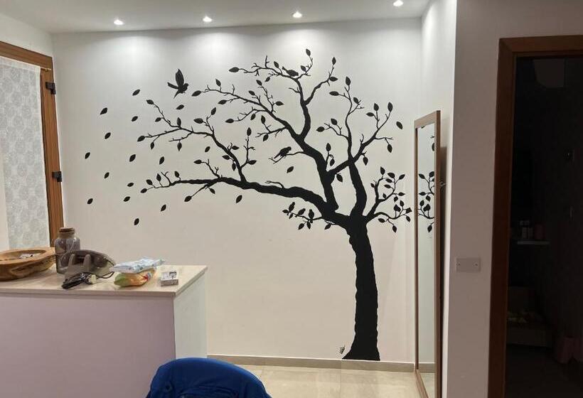 بنسيون Villa Mirella