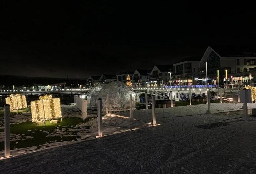 Курорт King & Queen Bed, Pool, Firepit, Fully Stocked