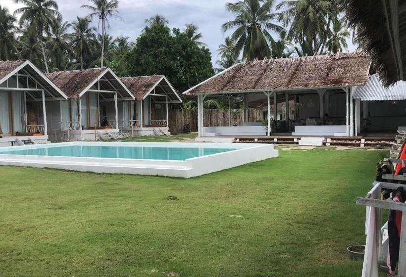 استراحتگاه La Belle Hollow Trees