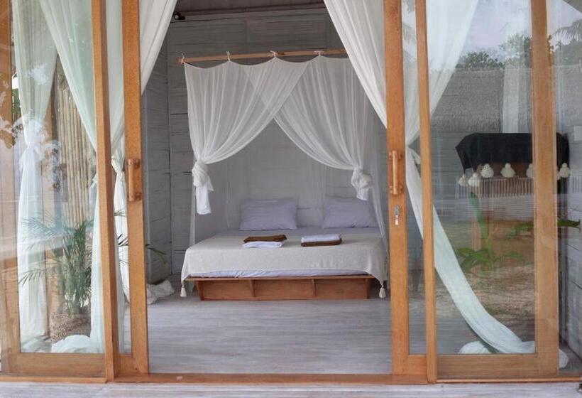 استراحتگاه La Belle Hollow Trees