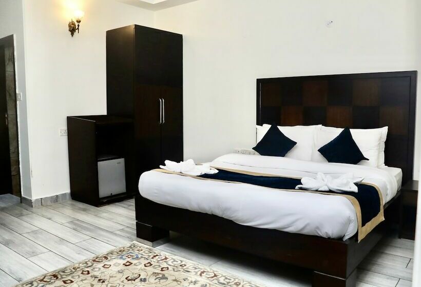 منتجع Tivoli Heritage Palace