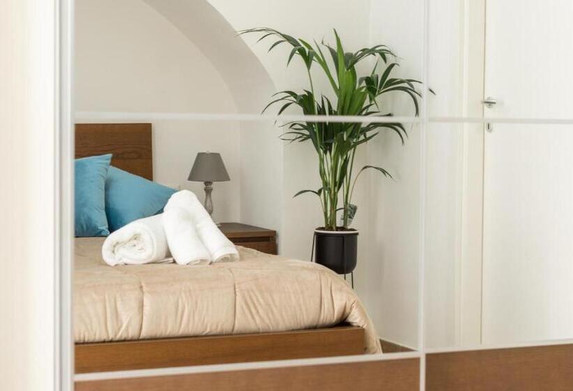 Room In Bloom Bed And Breakfast