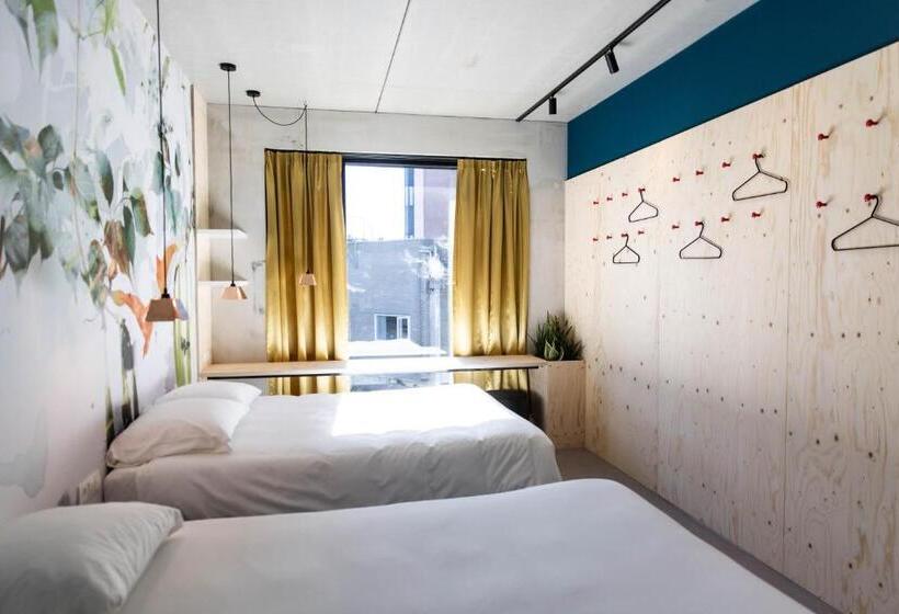 Отель Moloko Just A Room Sleep&shower Digital Key By Sms