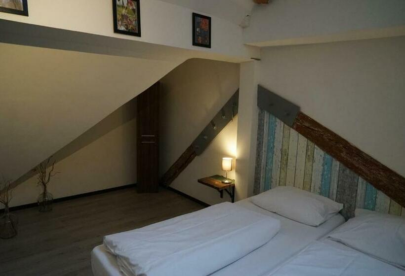 Alberg Guesthouse Relaxed Tours