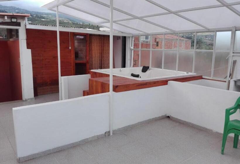 فندق صغير Posada Turística Estancia Real