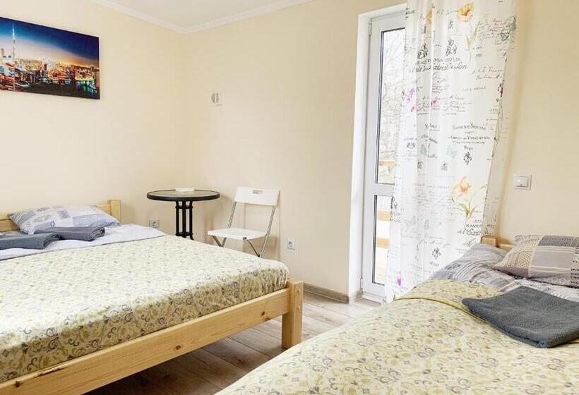 Retkeilymaja на янгеля