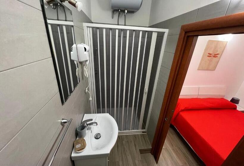 تختخواب و صبحانه Appartamento Madame