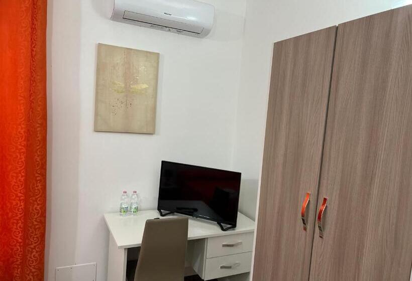 تختخواب و صبحانه Appartamento Madame