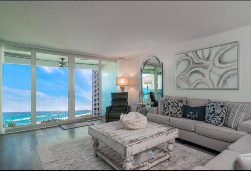 Beach Front Relaxing Get Away On Beautiful Destin Emerald Coast