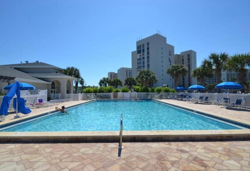 Beach Front Relaxing Get Away On Beautiful Destin Emerald Coast