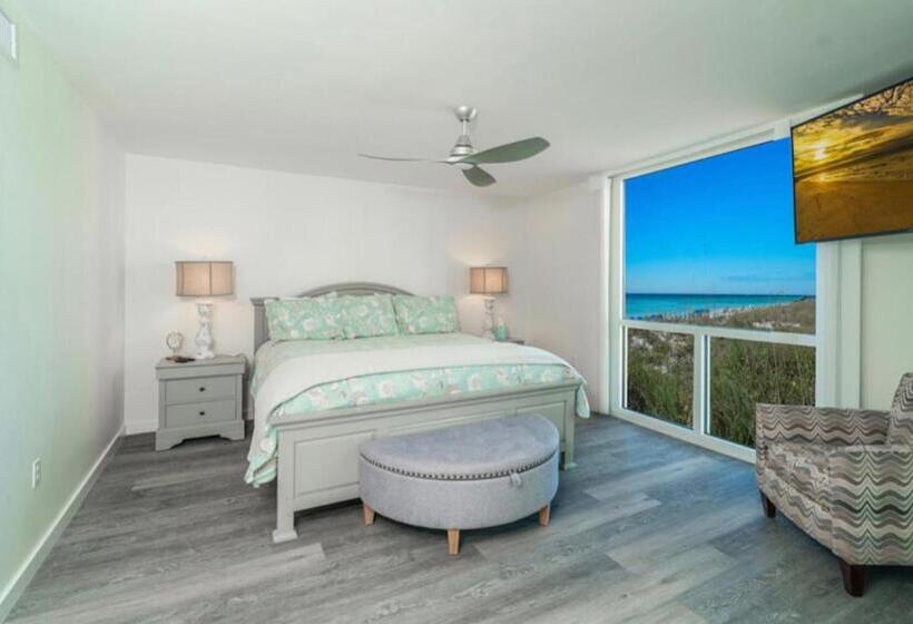 Beach Front Relaxing Get Away On Beautiful Destin Emerald Coast