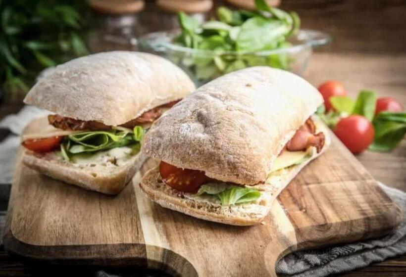 צימר Alojamiento Tranquilo Con Hermoso Jardín, Cercano A Viña Concha Y Toro