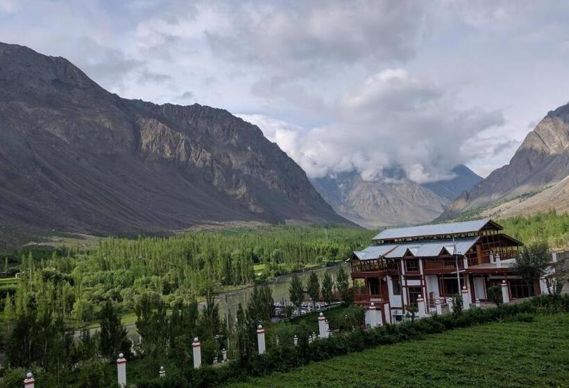 住宿加早餐  Ashuna Hotel & Resort